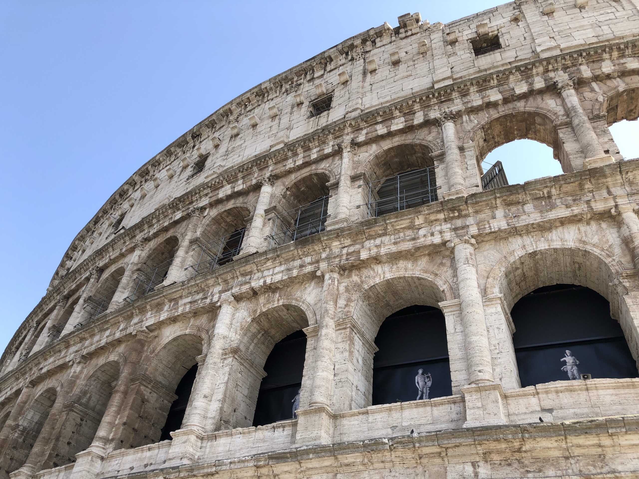 Exploring the Heart of Italy: The Top Things to Do in Rome
